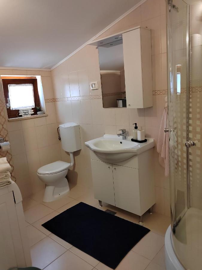 Relax Green House Ρόβινι Εξωτερικό φωτογραφία