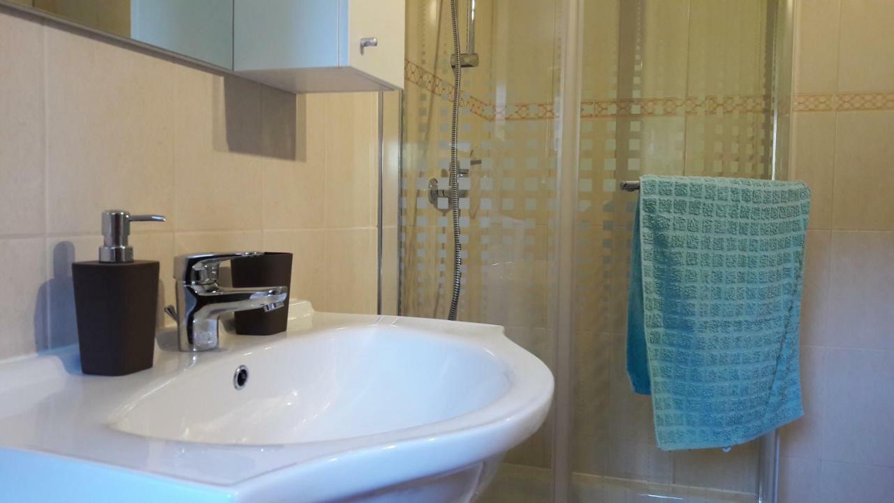 Relax Green House Ρόβινι Εξωτερικό φωτογραφία
